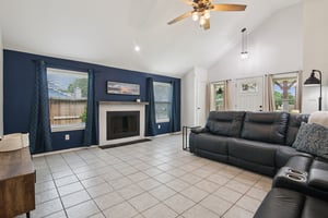 Fawn Trail Ln-0506-013.jpg