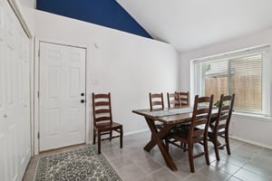 Fawn Trail Ln-0506-015.jpg