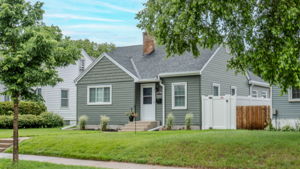  Photo 0
