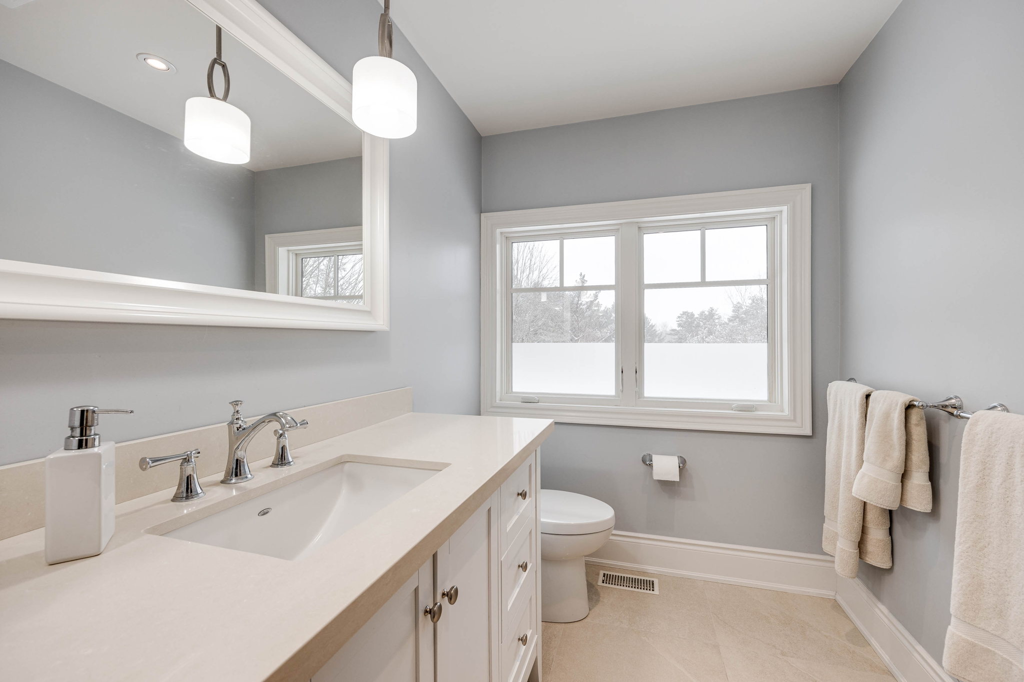 5556 Vivian Rd, Whitchurch-Stouffville, ON L4A 7X4, Canada Photo 35