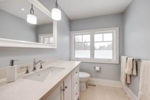 5556 Vivian Rd, Whitchurch-Stouffville, ON L4A 7X4, Canada Photo 34