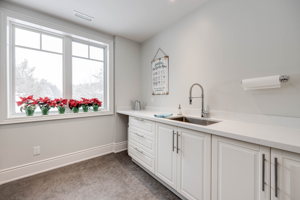 Tons of Storage, SS Sink