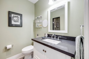 5556 Vivian Rd, Whitchurch-Stouffville, ON L4A 7X4, Canada Photo 46