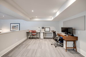 5556 Vivian Rd, Whitchurch-Stouffville, ON L4A 7X4, Canada Photo 56