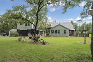  Photo 47