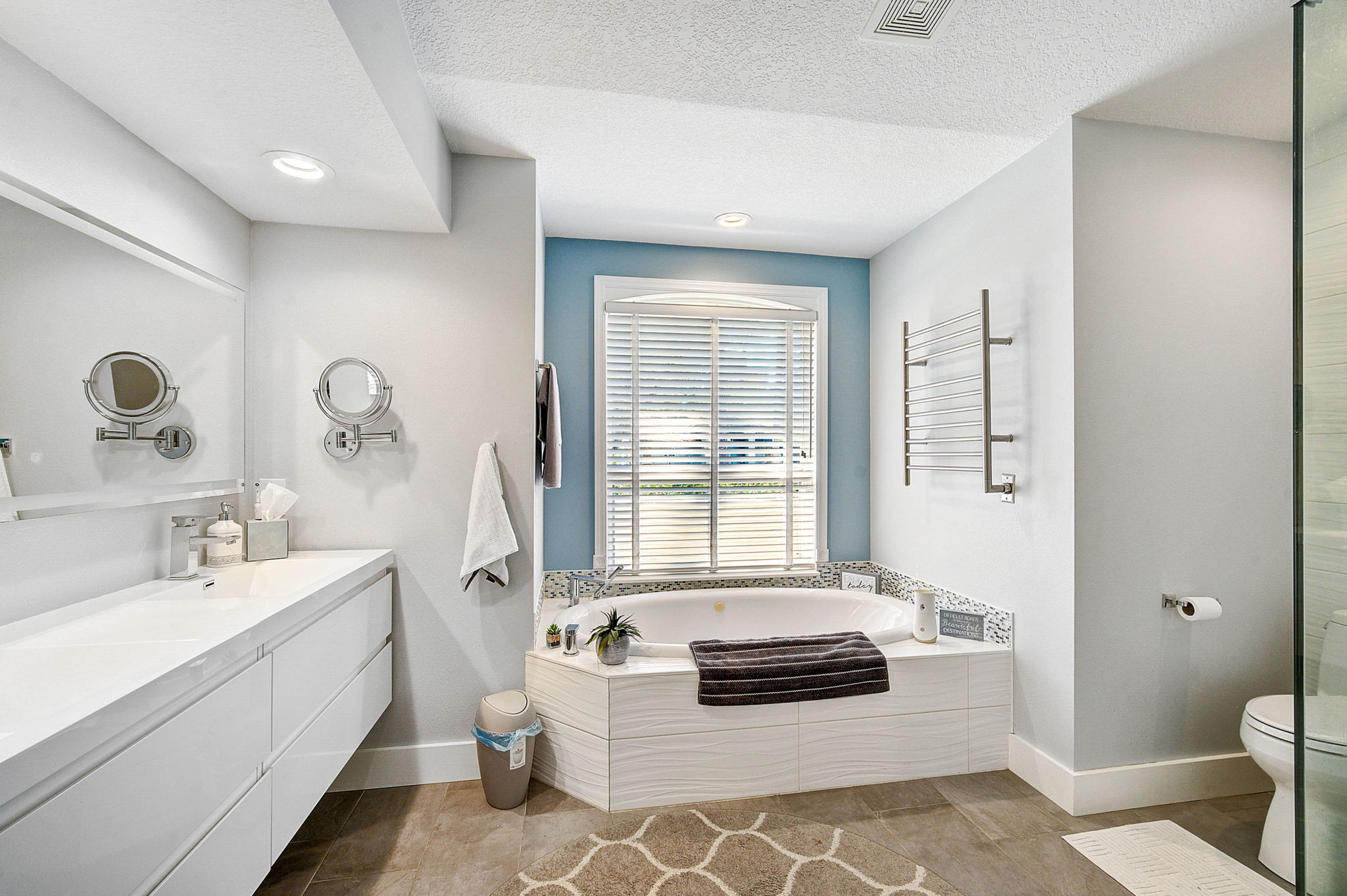 5565 Sweetwater Oak Dr-26