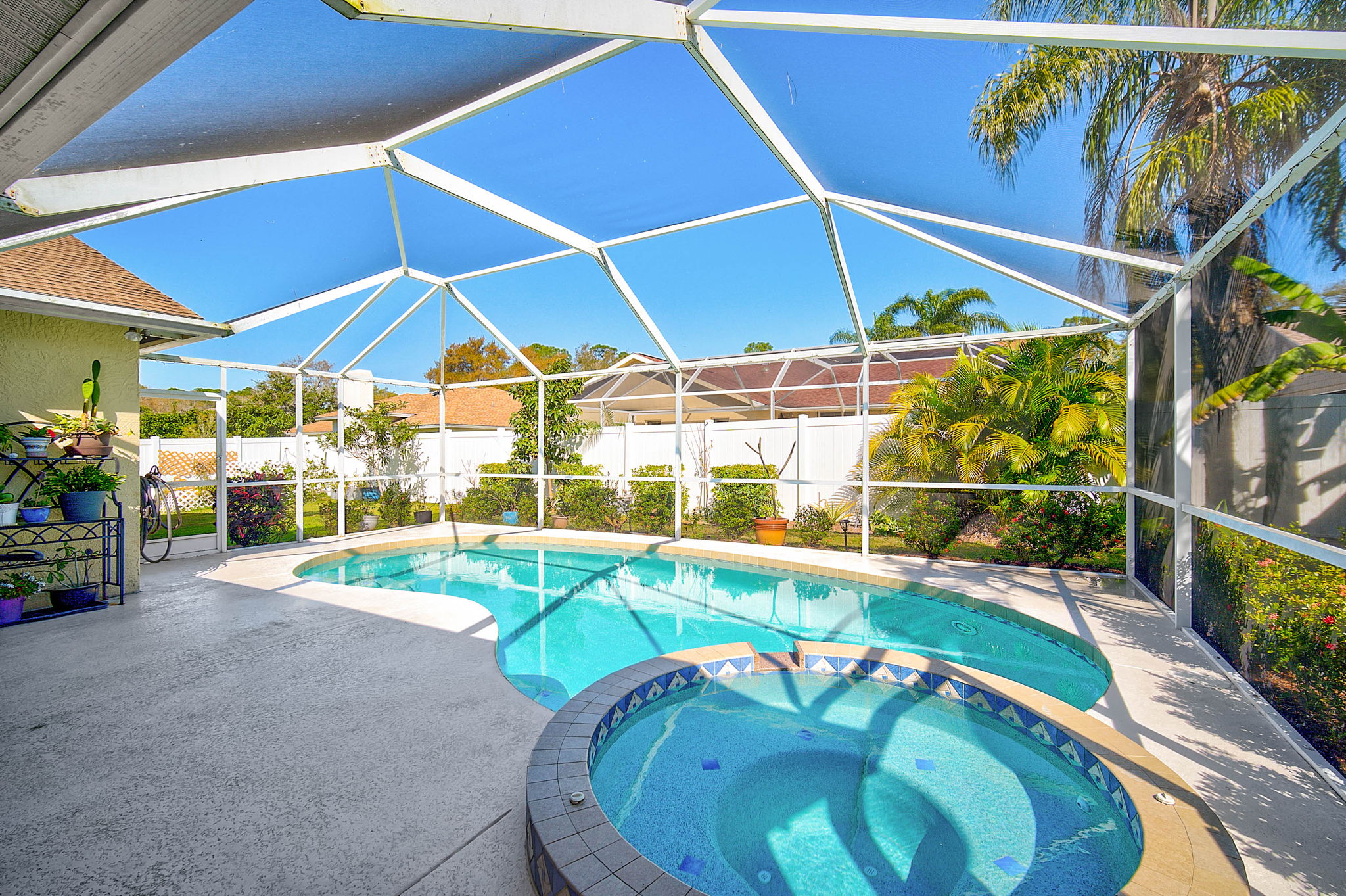 5565 Sweetwater Oak Dr-30