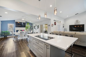 5565 Sweetwater Oak Dr-8