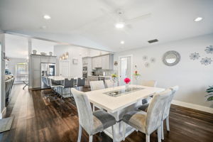 5565 Sweetwater Oak Dr-13