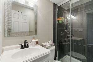  Photo 47