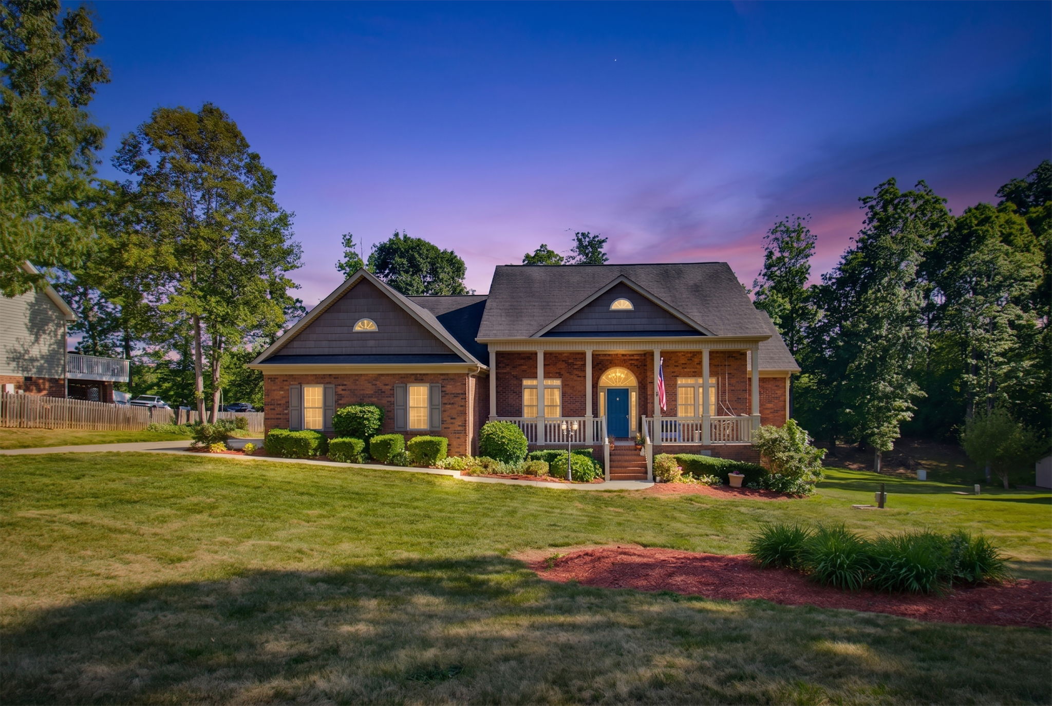5567 Friendship Glen Dr-1