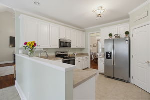 5567 Friendship Glen Dr-17