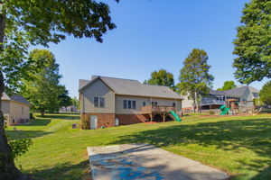 5567 Friendship Glen Dr-34