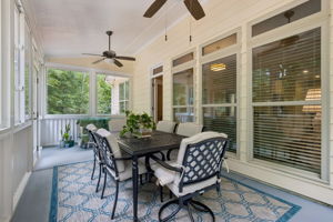 Screened-in Porch