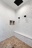 Primary Bathroom_8