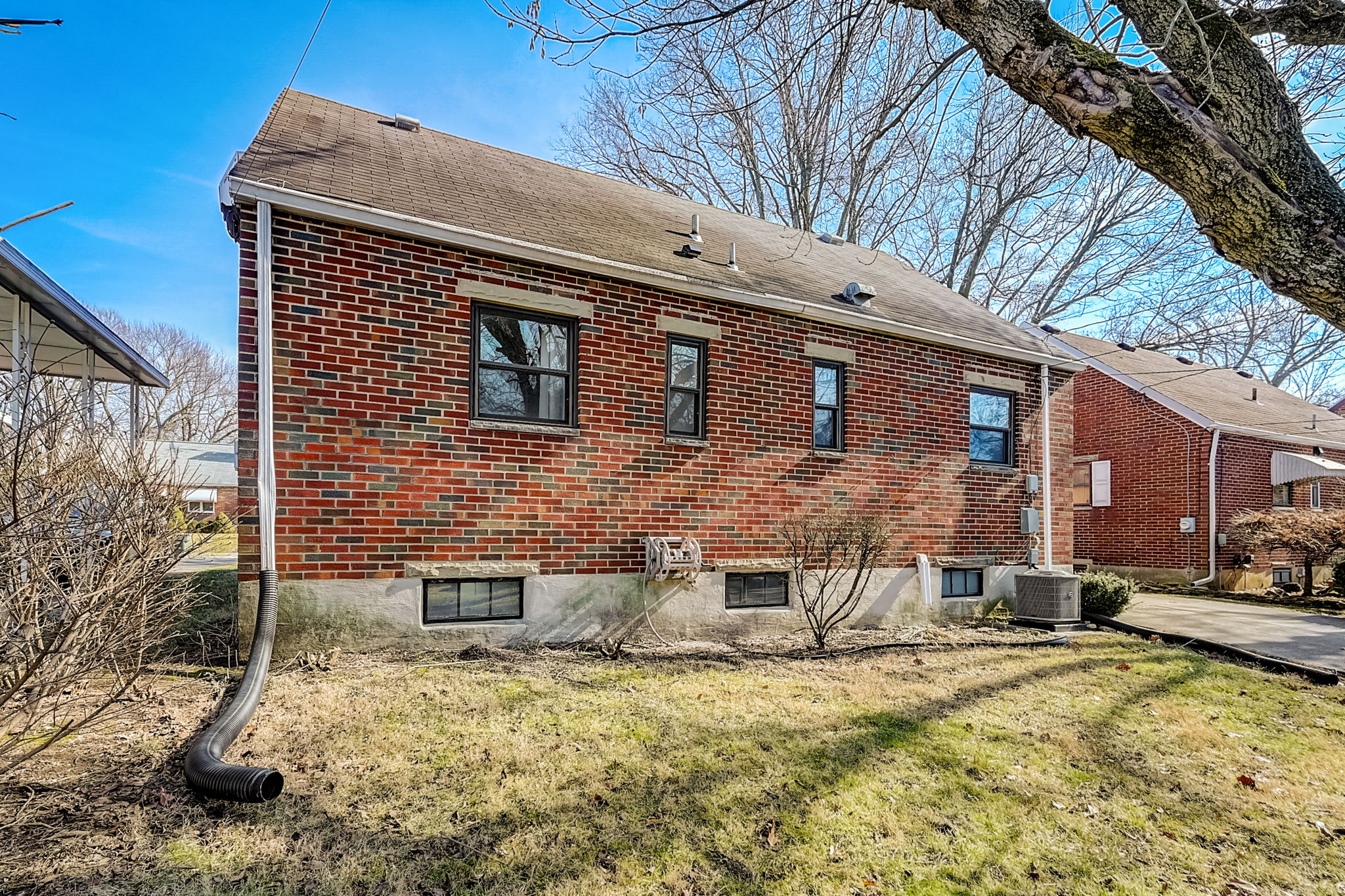 Shadowlawn Ave-044