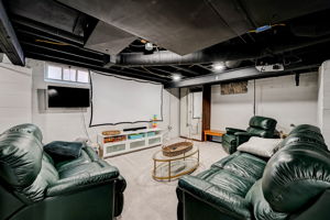 Shadowlawn Ave-039