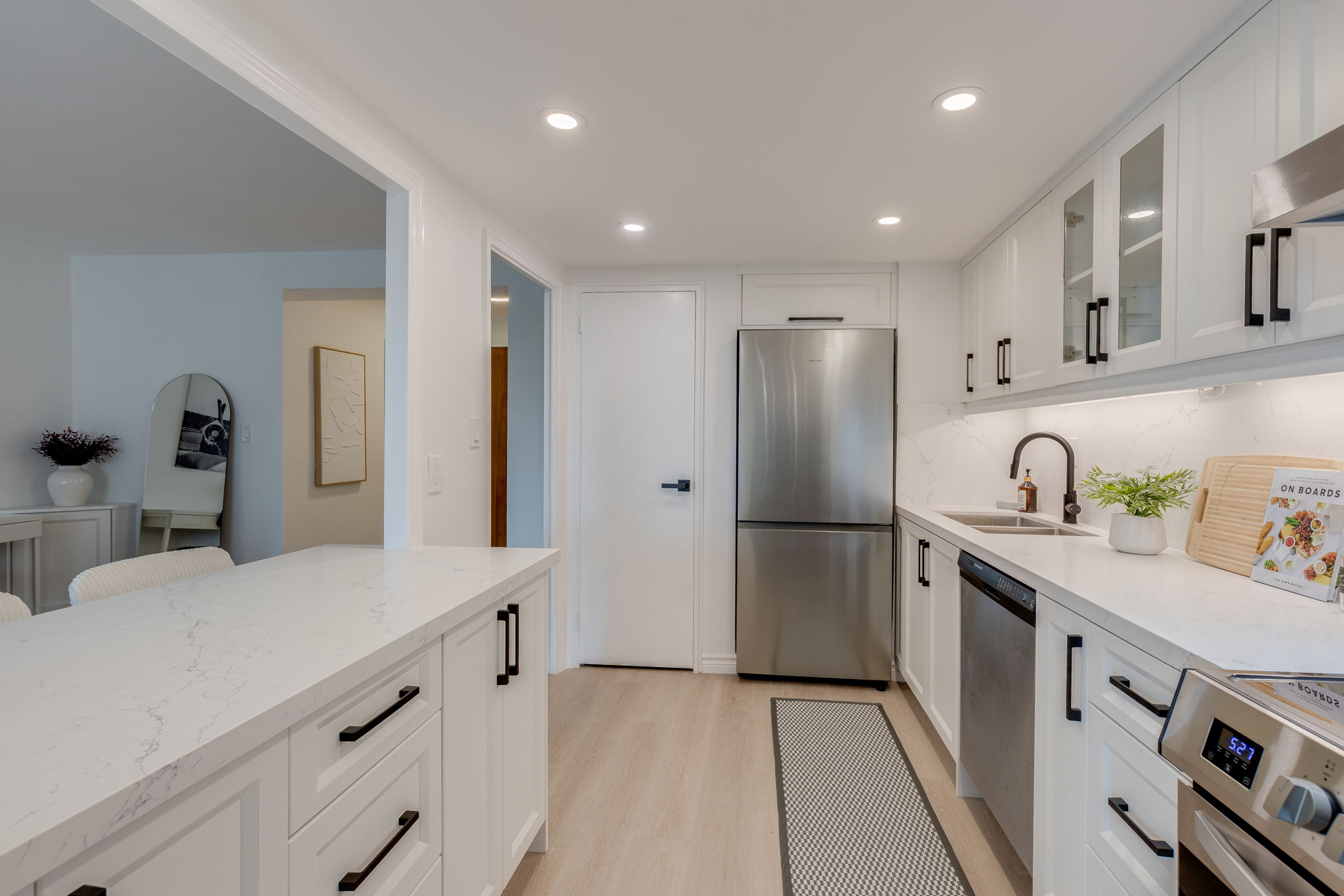 Toronto property showcase — delivered property photograph 14