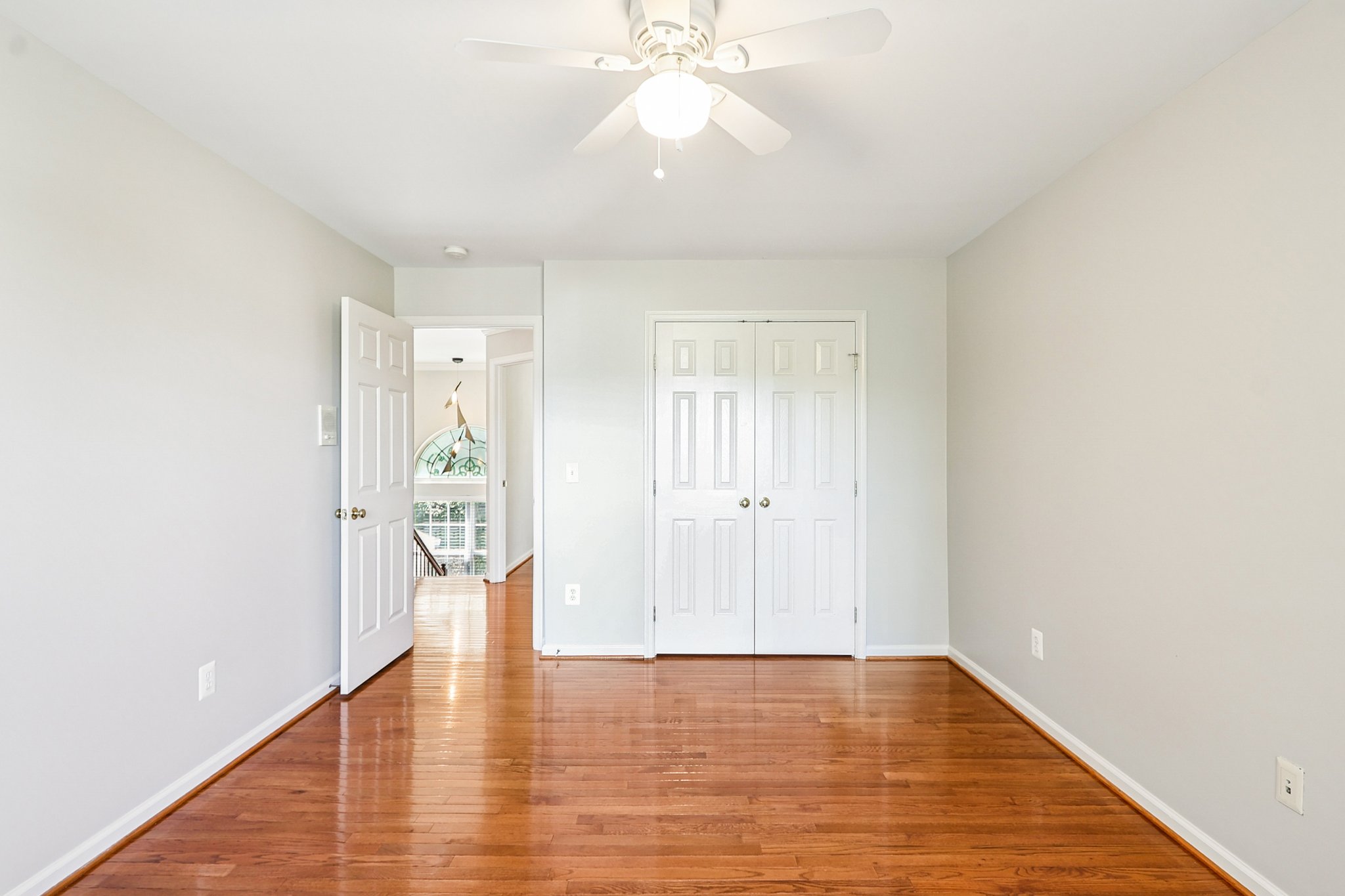 La Vista Dr-S2706-038.jpg