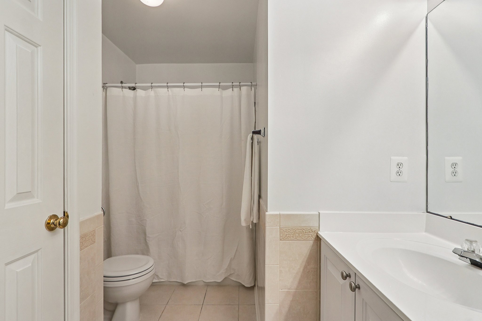 La Vista Dr-S2706-047.jpg
