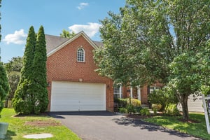 La Vista Dr-S2706-003.jpg