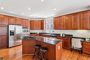 La Vista Dr-S2706-023.jpg