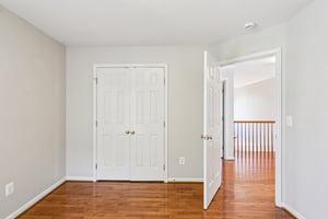 La Vista Dr-S2706-035.jpg
