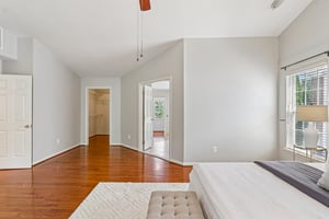 La Vista Dr-S2706-053.jpg