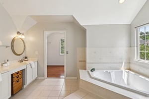 La Vista Dr-S2706-057.jpg
