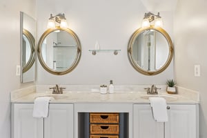La Vista Dr-S2706-059.jpg