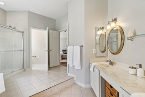 La Vista Dr-S2706-062.jpg