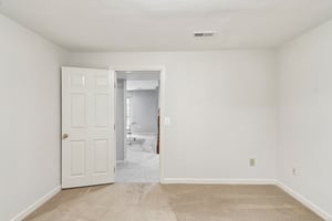 La Vista Dr-S2706-071.jpg