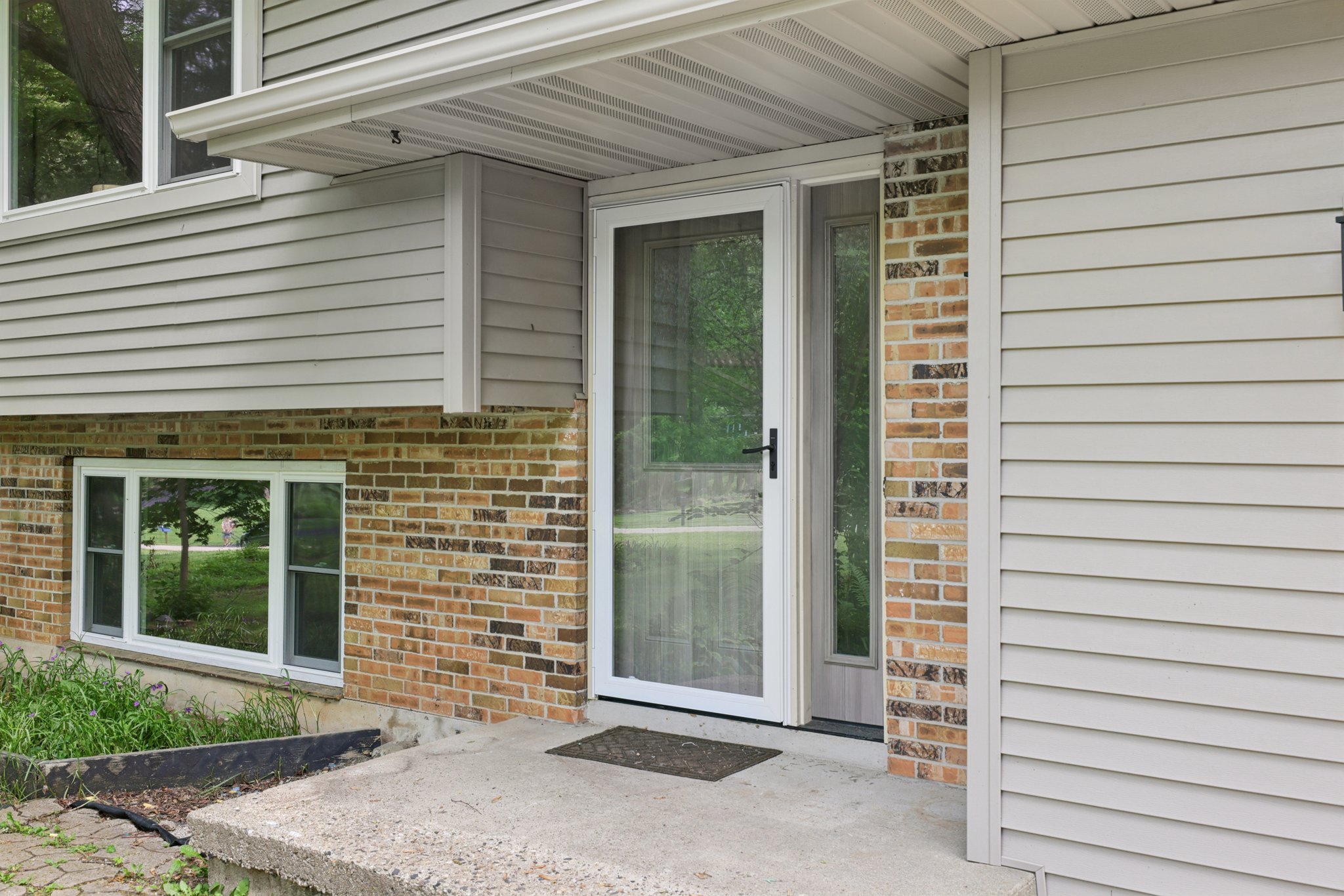 Sheil Dr-0706-007.jpg
