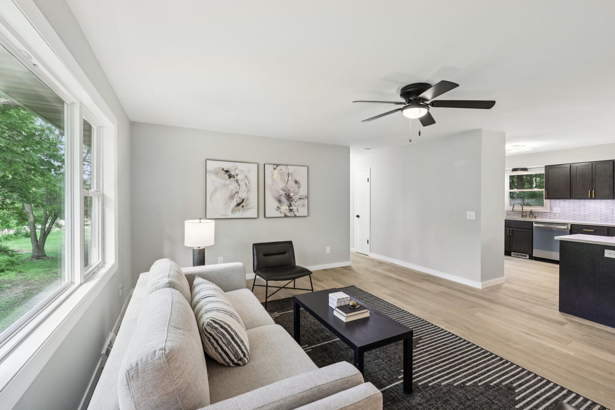 Sheil Dr-0706-011.jpg