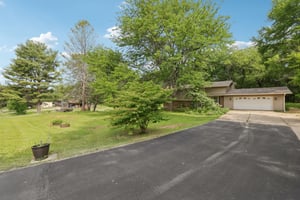Sheil Dr-0706-003.jpg