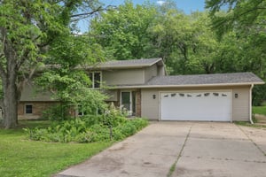 Sheil Dr-0706-005.jpg