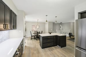 Sheil Dr-0706-023.jpg