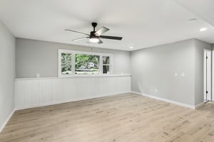 Sheil Dr-0706-033.jpg