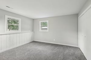 Sheil Dr-0706-036.jpg
