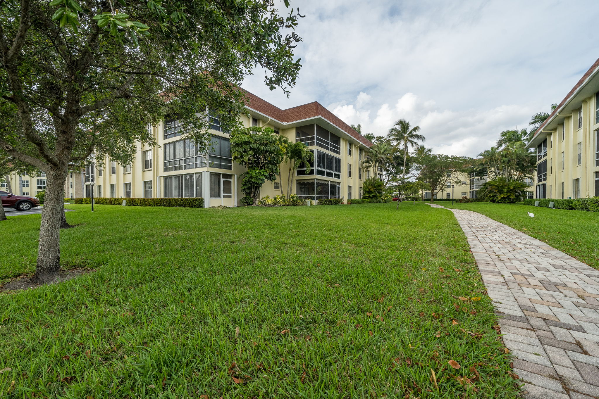  5570 Tamberlane Cir, Palm Beach Gardens, FL 33418, US