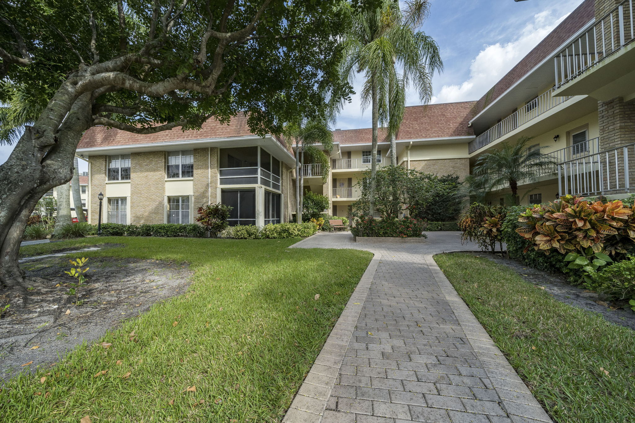  5570 Tamberlane Cir, Palm Beach Gardens, FL 33418, US Photo 33