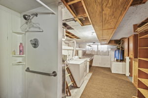  Photo 47