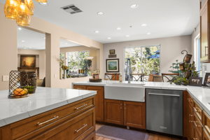 5577 Floyd St, Ventura, CA 93003, USA Photo 32