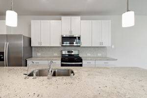 Houston - Kemah Crossing - 558 Avisa Drive, Kemah Texas 77565 - 009