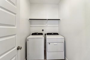 Houston - Kemah Crossing - 558 Avisa Drive, Kemah Texas 77565 - 019