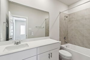 Houston - Kemah Crossing - 558 Avisa Drive, Kemah Texas 77565 - 020