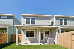 Houston - Kemah Crossing - 558 Avisa Drive, Kemah Texas 77565 - 025