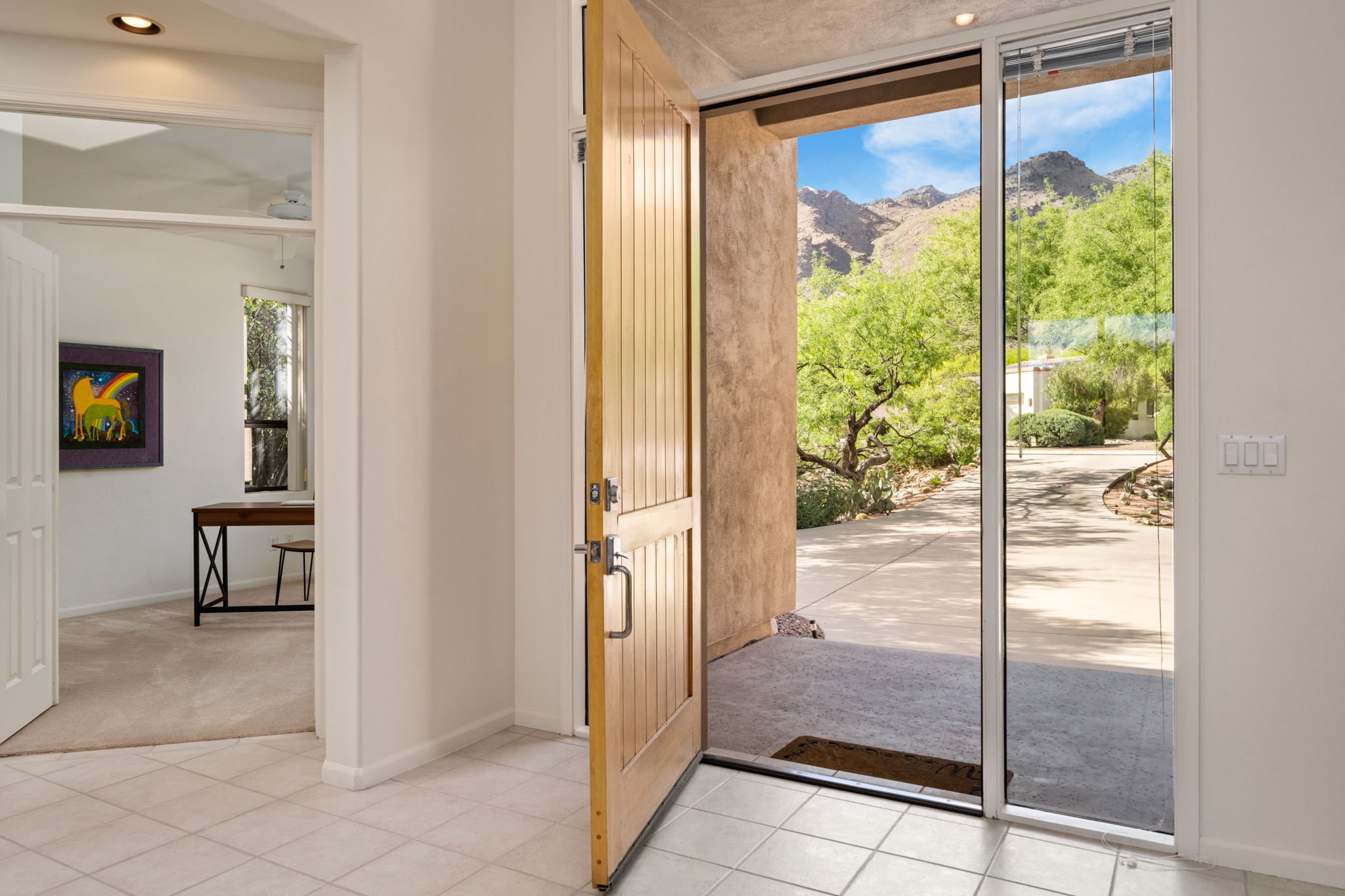 Tiled foyer entry. View of the majestic Catalina Mountains