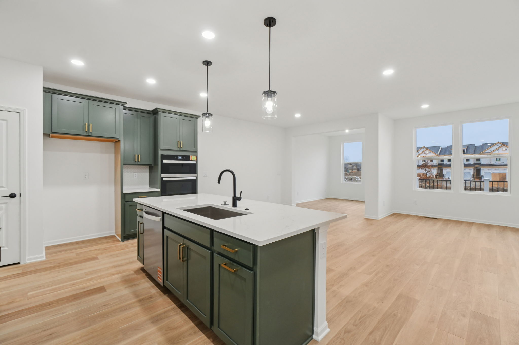 5580 EAST SPANIEL DRIVE-S0603-009