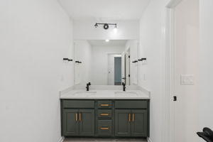 5580 EAST SPANIEL DRIVE-S0603-024